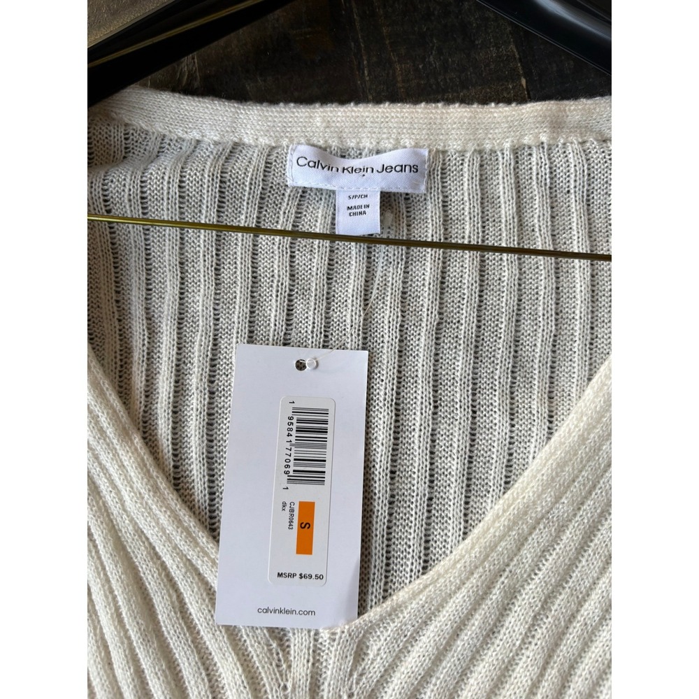 Calvin Klein Jeans Womens Ribbed V-Neck Sweater Cream Off White CK Logo NWT Smal - Picture 2 of 10